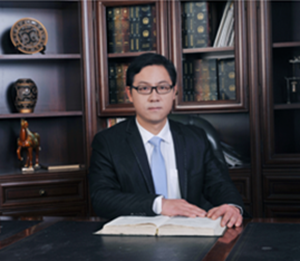 闫明