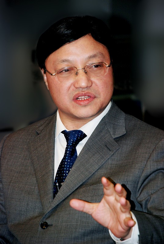 艾学蛟