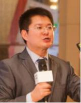 郑育龙