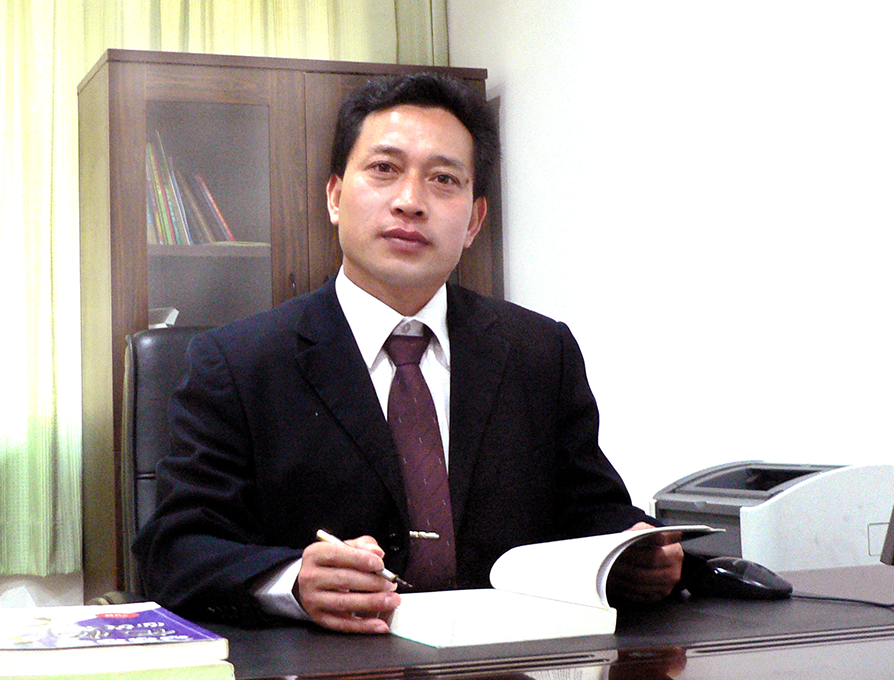 张学新