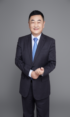 张毅