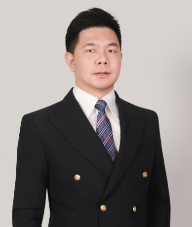 范文伟