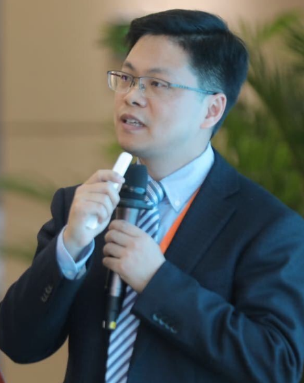 杨俊
