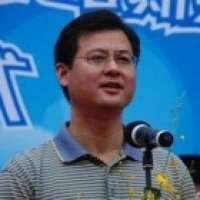 黄建明