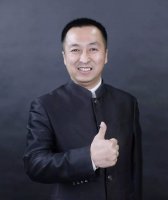 王占伟
